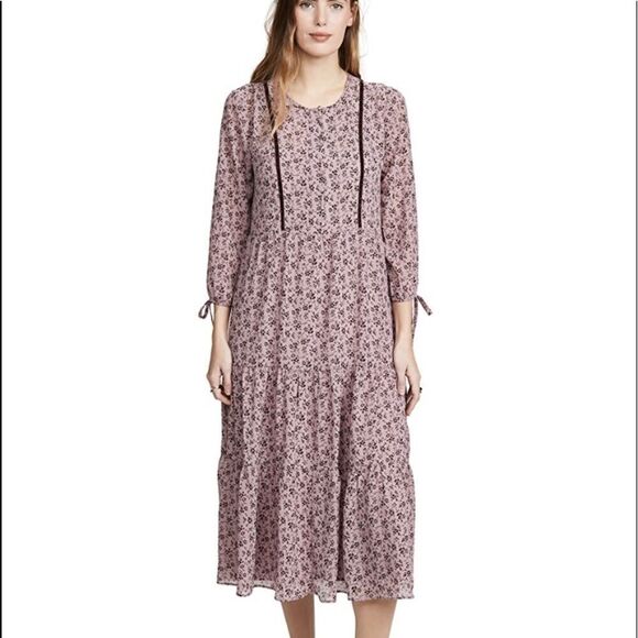 Madewell Long Sleeved Tier Dress in Winter Floral Smoky Lilac! - Picture 1 of 10